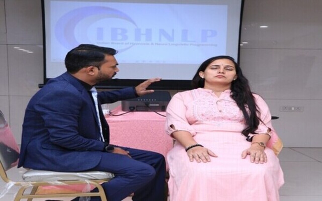 एन.एल.पी. कोच सर्टिफिकेशन कोर्स